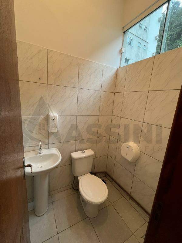 Sala para aluguel no Guarani: 