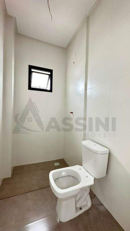 Apartamento à venda no Santa Terezinha: 