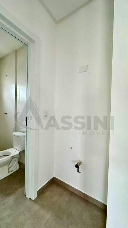 Apartamento à venda no Santa Terezinha: 