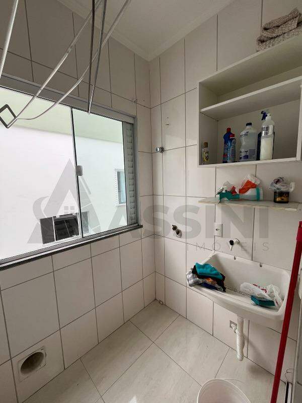Apartamento para aluguel no Souza Cruz: 