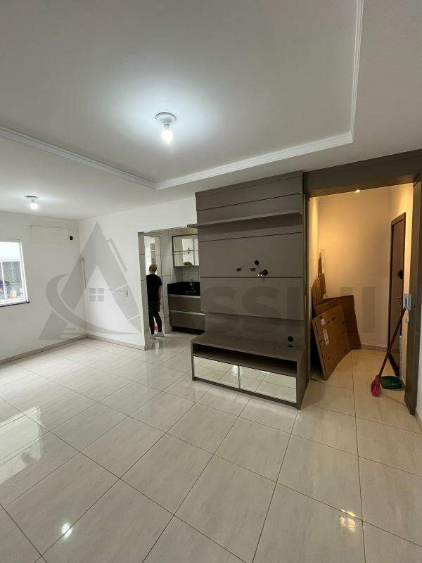 Apartamento para aluguel no Souza Cruz: 