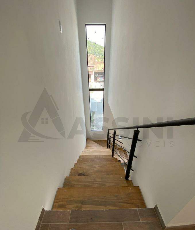 Casa à venda no Limeira Baixa: 