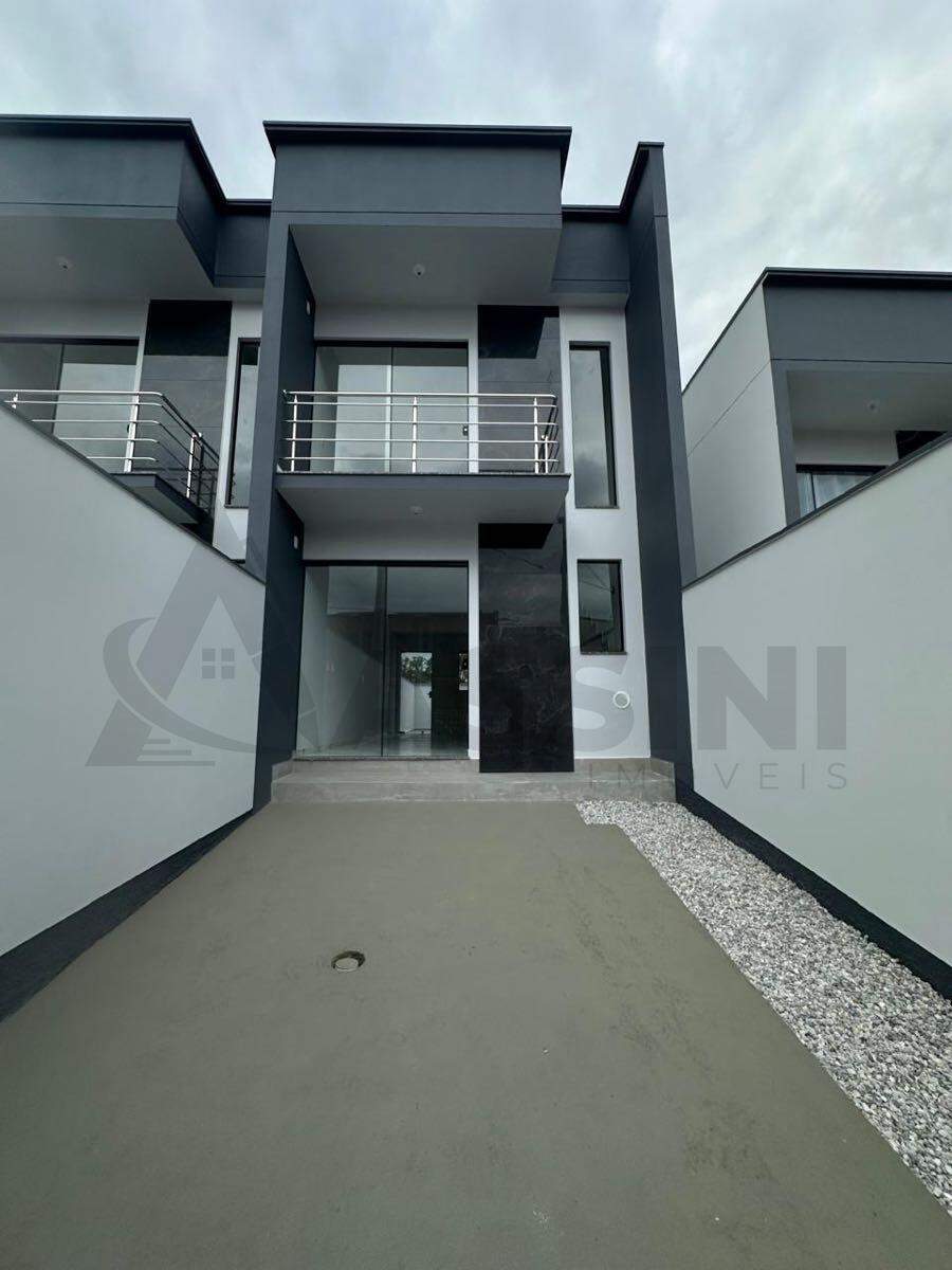 Casa à venda no Volta Grande: 