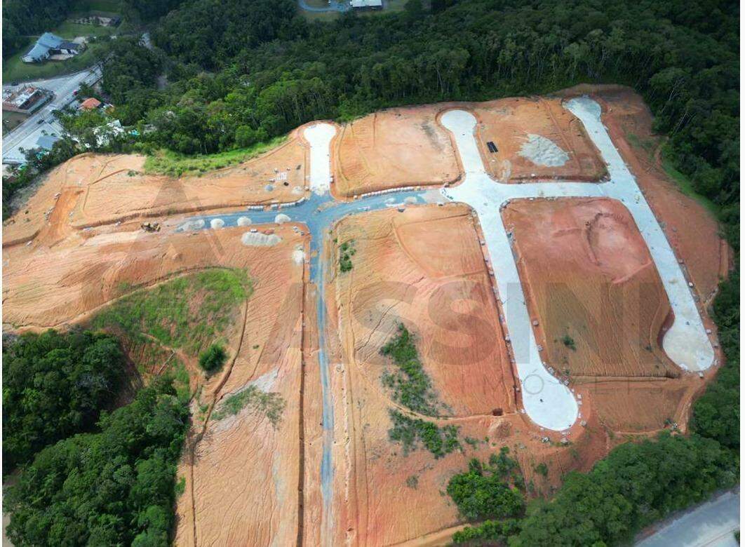 Lote em condomínio à venda no Sao pedro: 