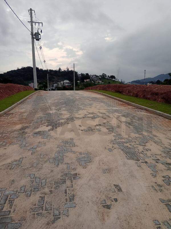 Lote à venda no Dom Joaquim: 