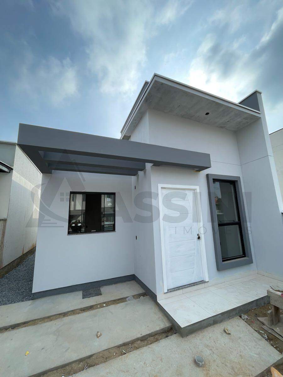 Casa à venda no Volta Grande: 