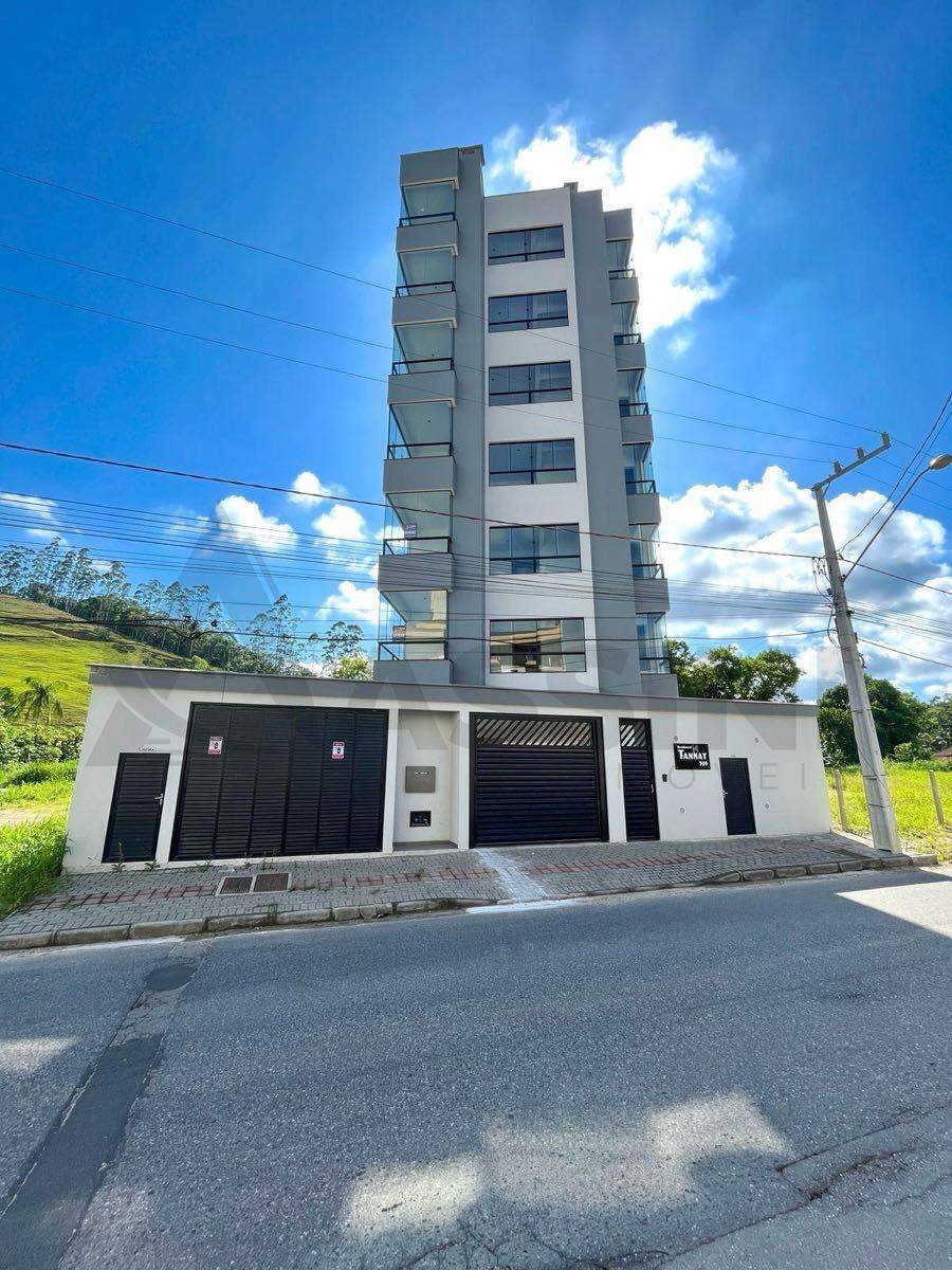 Apartamento à venda no Tomaz Coelho: 