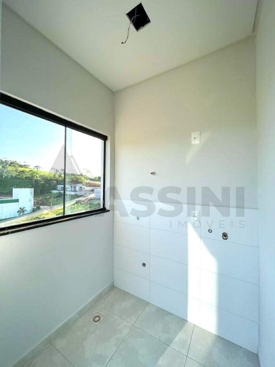 Apartamento à venda no Tomaz Coelho: 