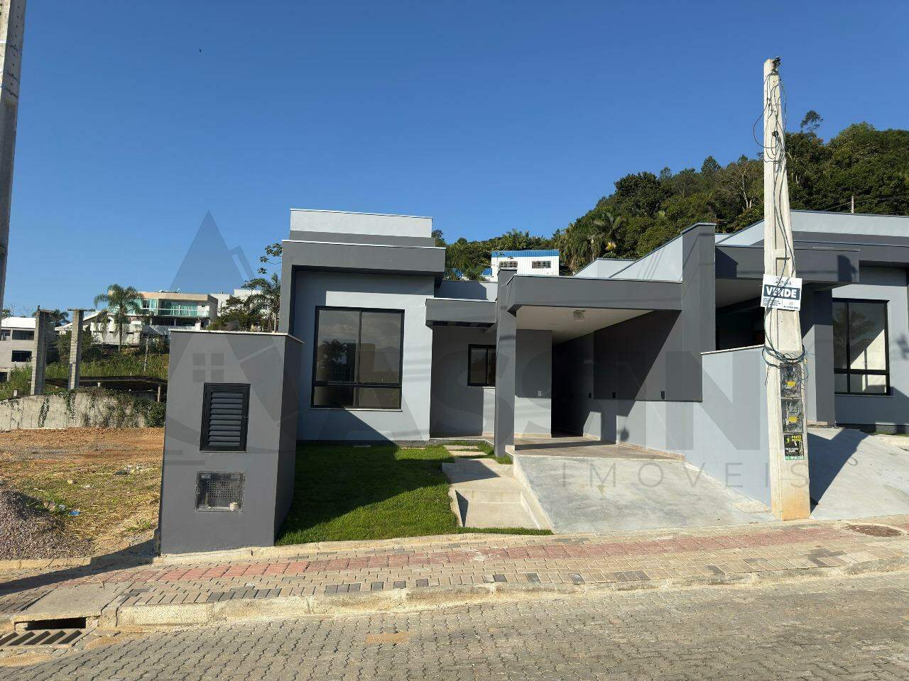 Casa à venda no centro: 