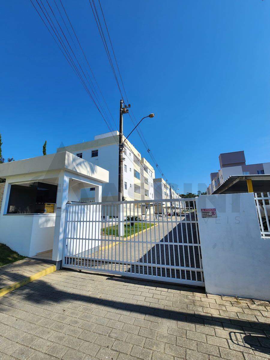 Apartamento à venda no Souza Cruz: 
