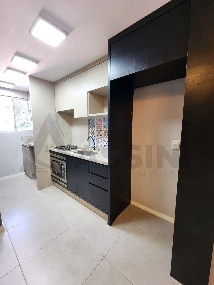 Apartamento à venda no Souza Cruz: 