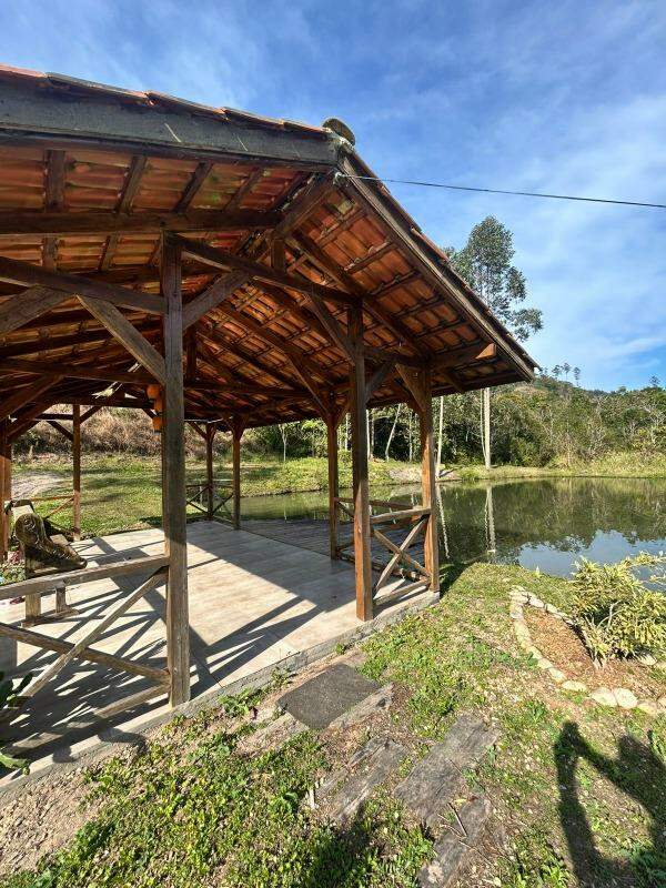 Sítio à venda no Cedro Alto: 