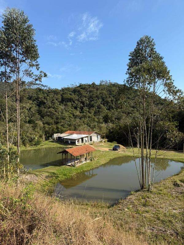 Sítio à venda no Cedro Alto: 