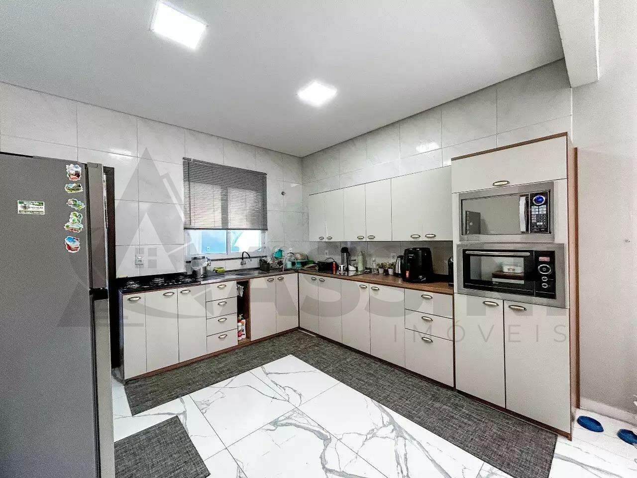 Casa à venda no Guabiruba Sul: 
