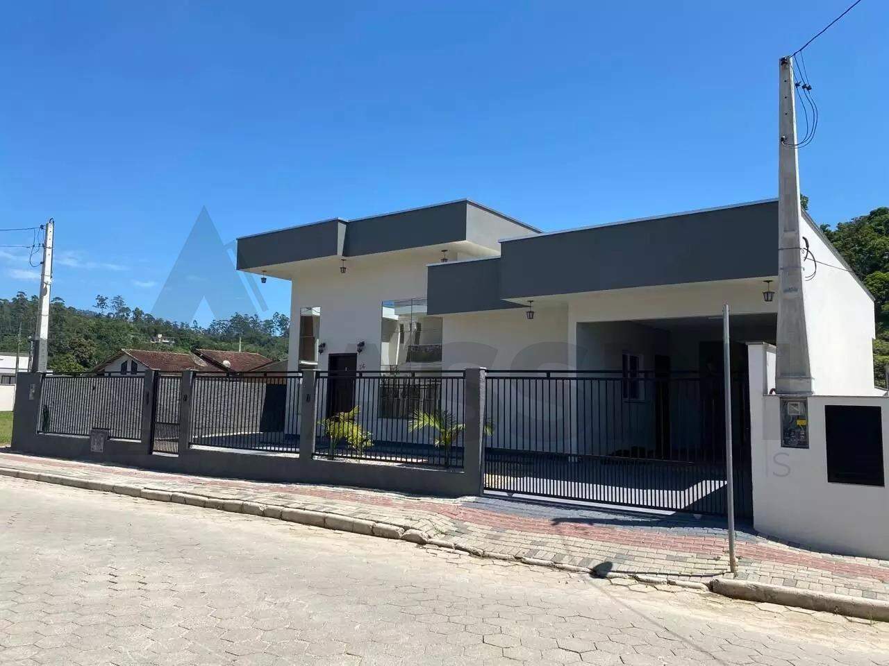 Casa à venda no Guabiruba Sul: 
