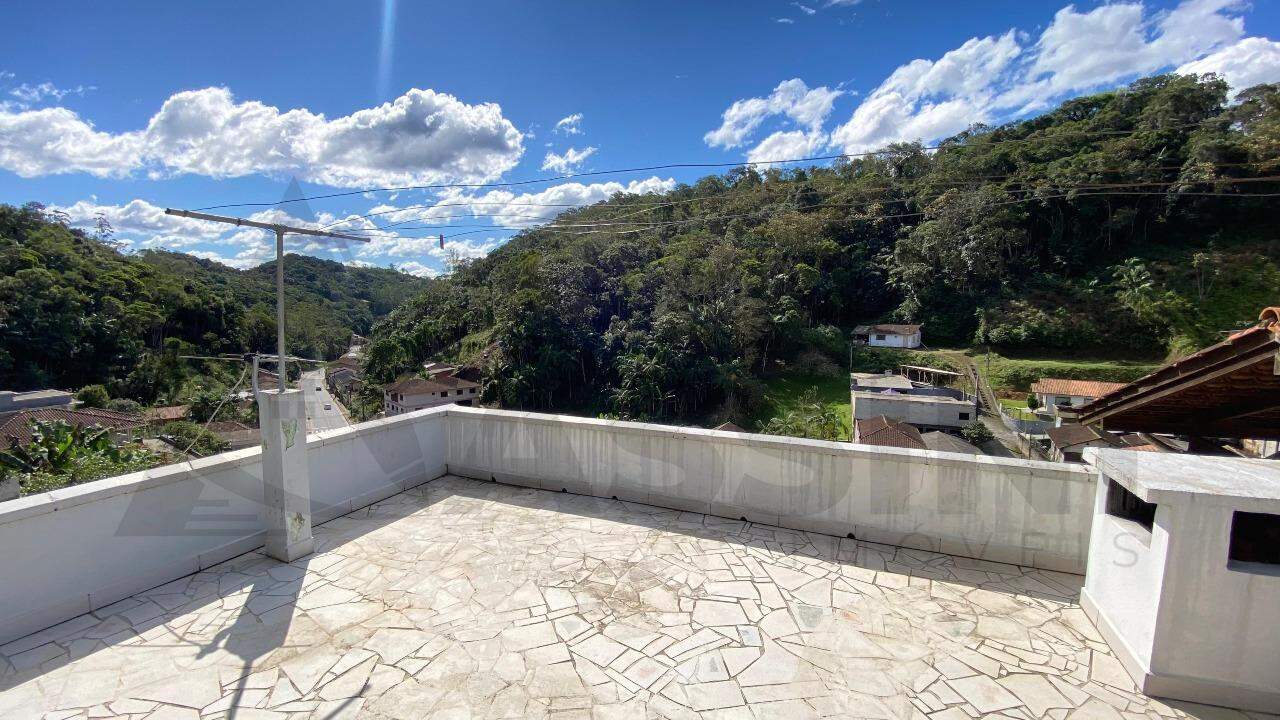 Casa à venda no Azambuja: 