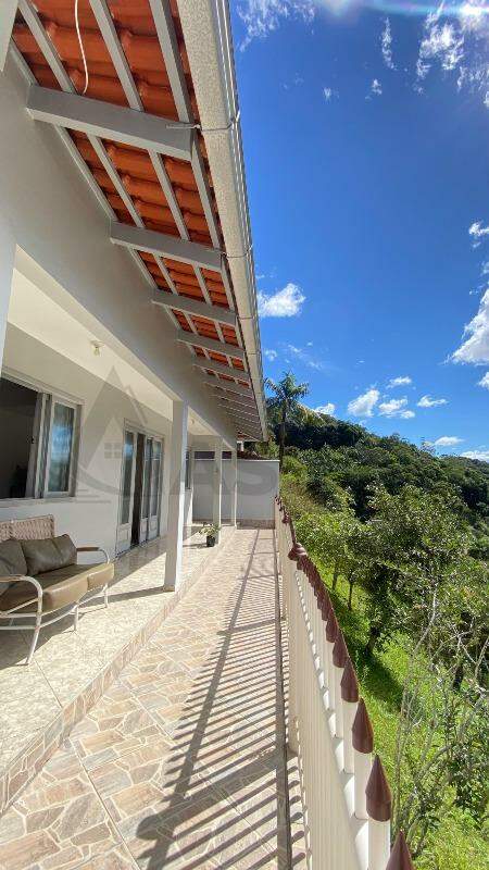 Casa à venda no Azambuja: 