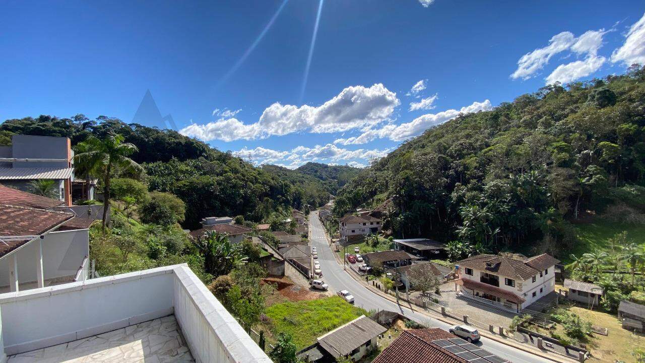 Casa à venda no Azambuja: 