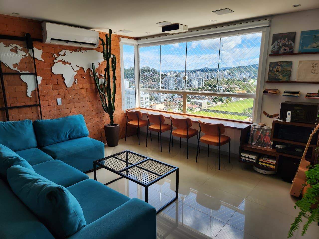 Apartamento à venda no Santa Terezinha: 