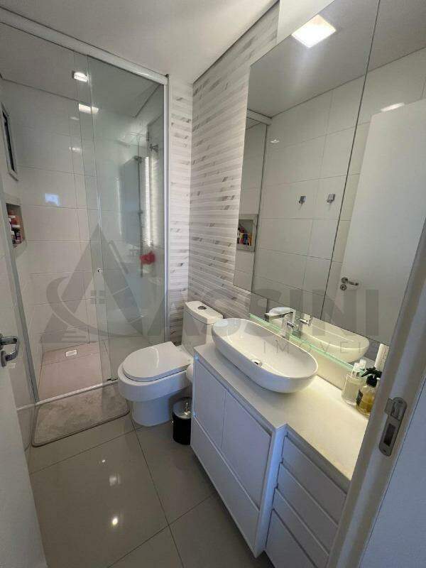 Apartamento à venda no São Luiz: 