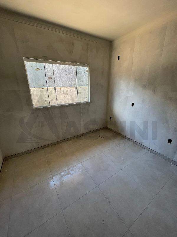 Casa à venda no Sao pedro: 