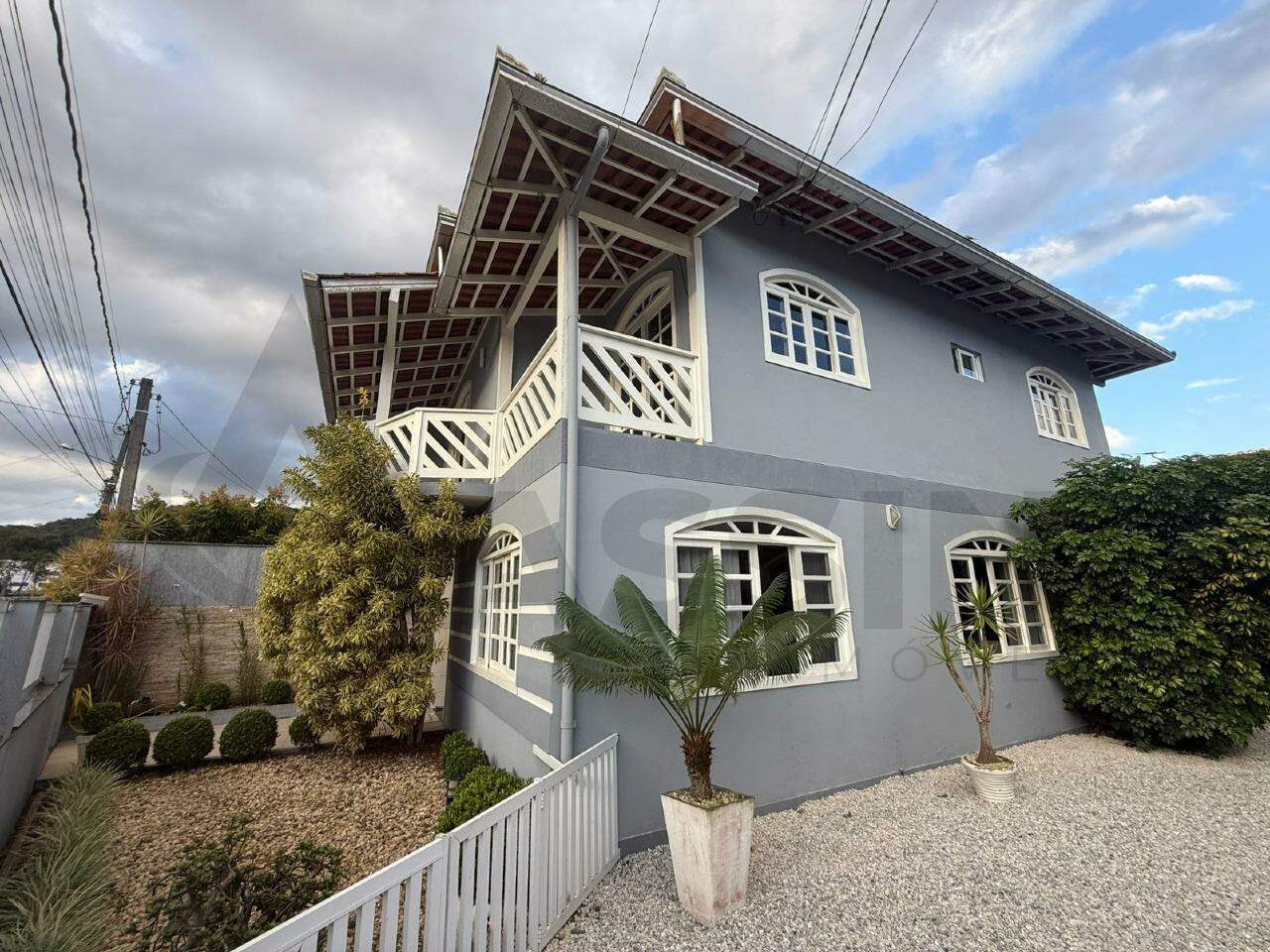 Casa à venda no Guarani: 