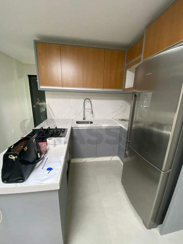 Apartamento à venda no Pereque: 