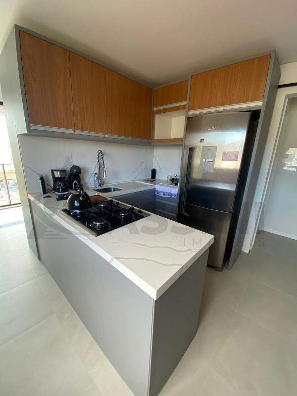 Apartamento à venda no Pereque: 