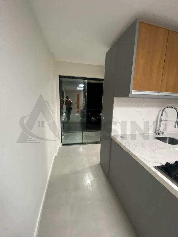 Apartamento à venda no Pereque: 