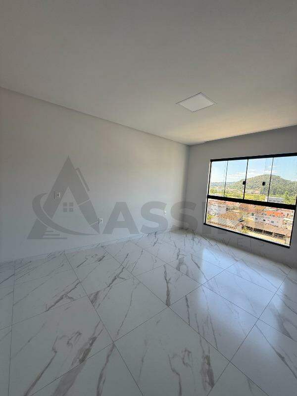 Casa à venda no Dom Joaquim: 