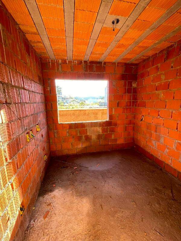 Apartamento à venda no Limeira Baixa: 