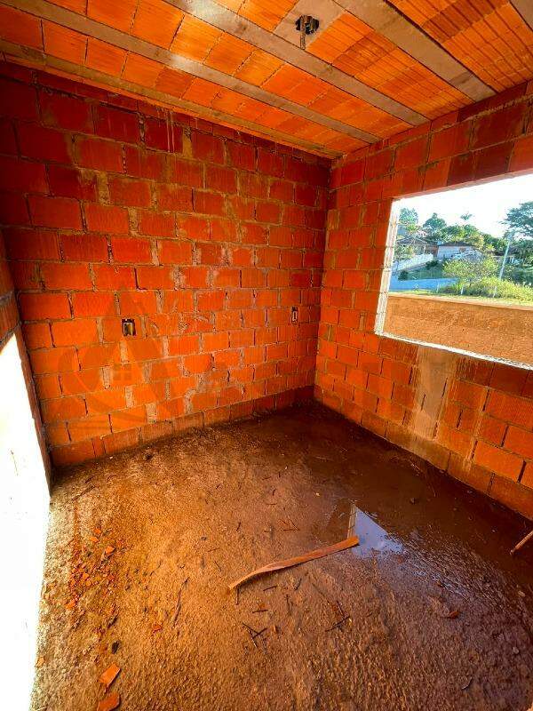 Apartamento à venda no Limeira Baixa: 