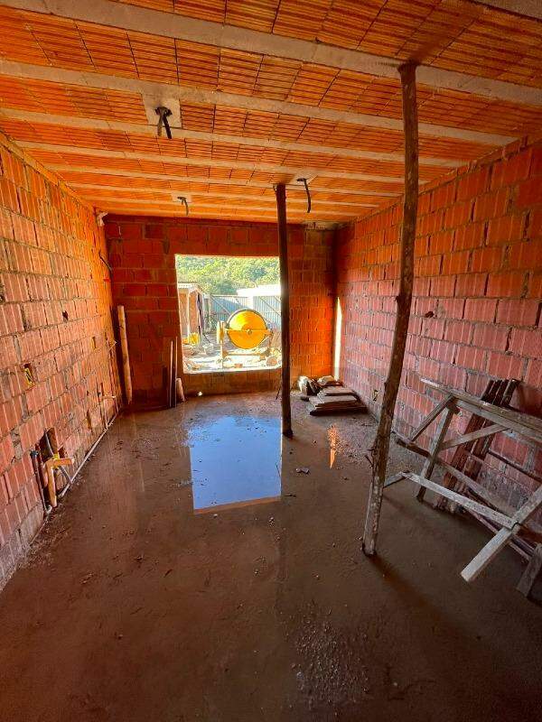 Apartamento à venda no Limeira Baixa: 