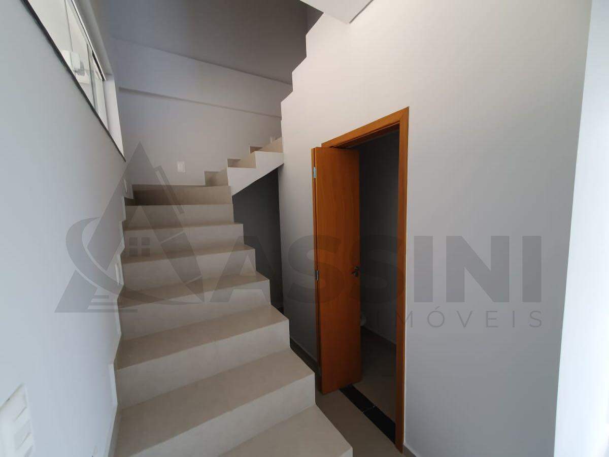 Casa à venda no Limeira Baixa: 