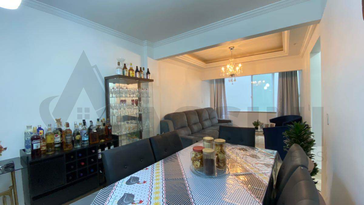 Apartamento à venda no Centro I: 