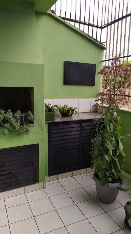 Casa à venda no Santa Terezinha: 
