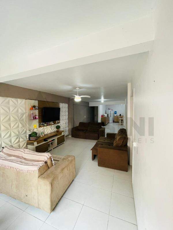 Apartamento à venda no Centro I: 