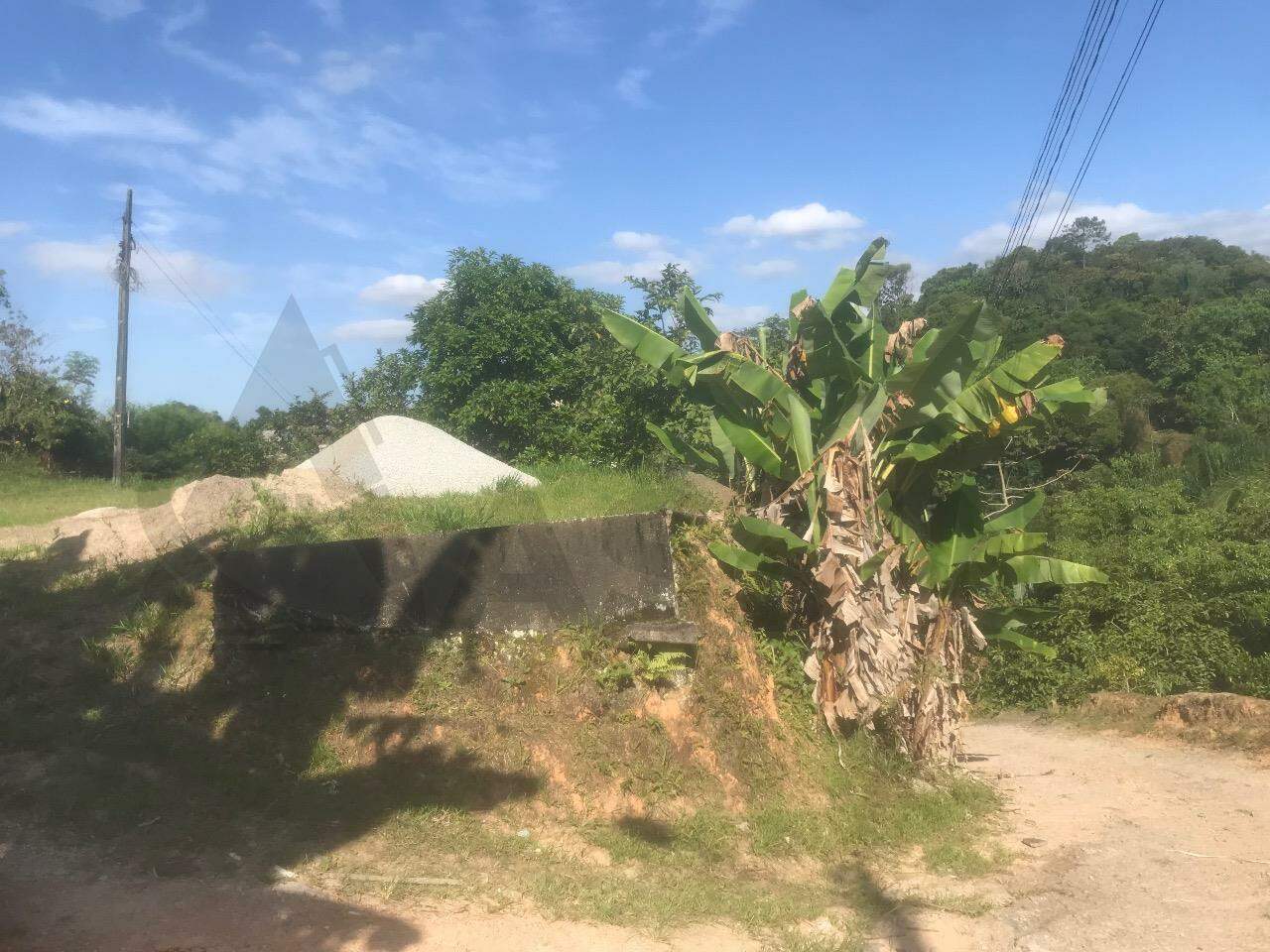 Lote à venda no Volta Grande: 