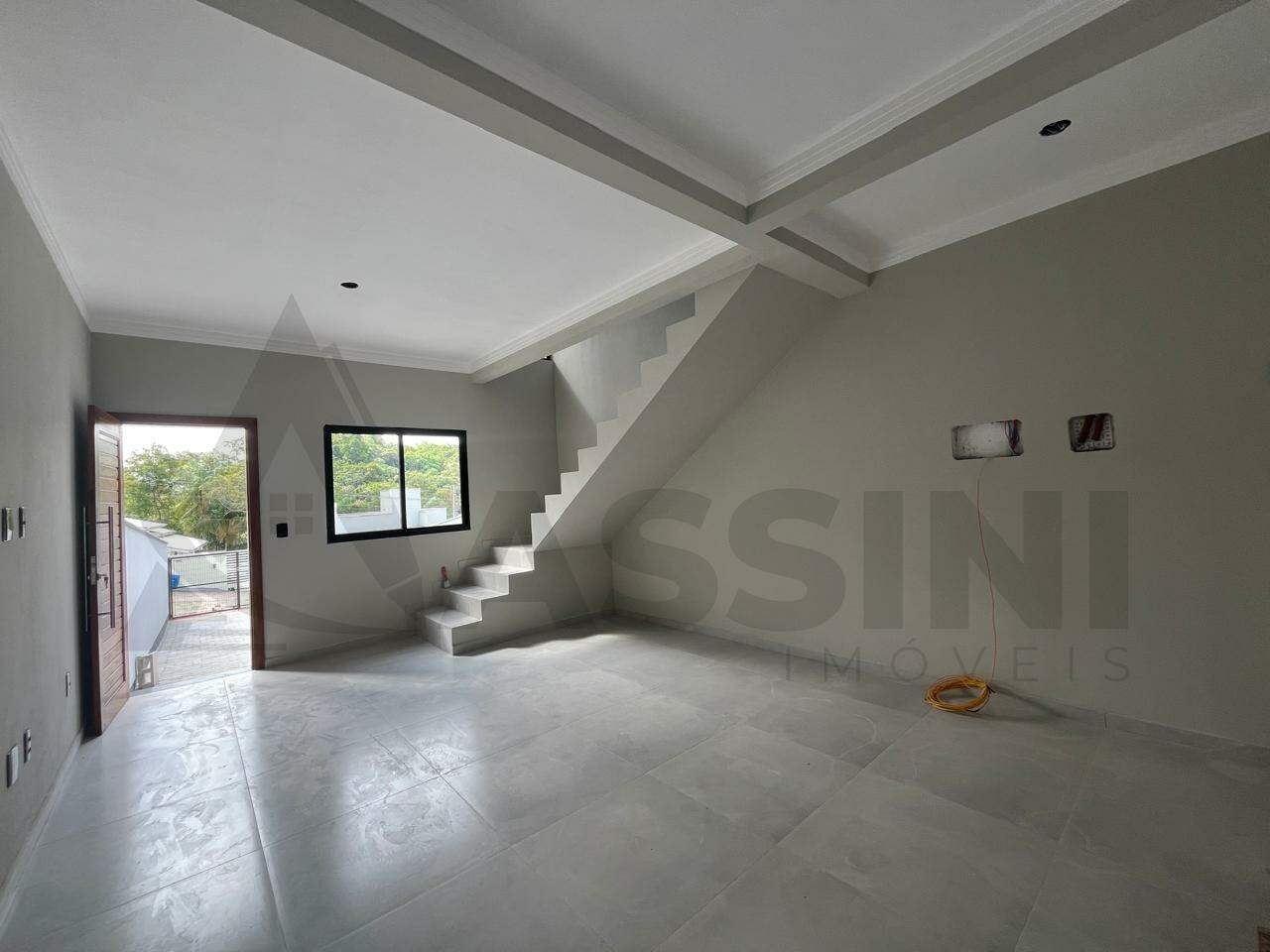 Casa à venda no Poço Fundo: 