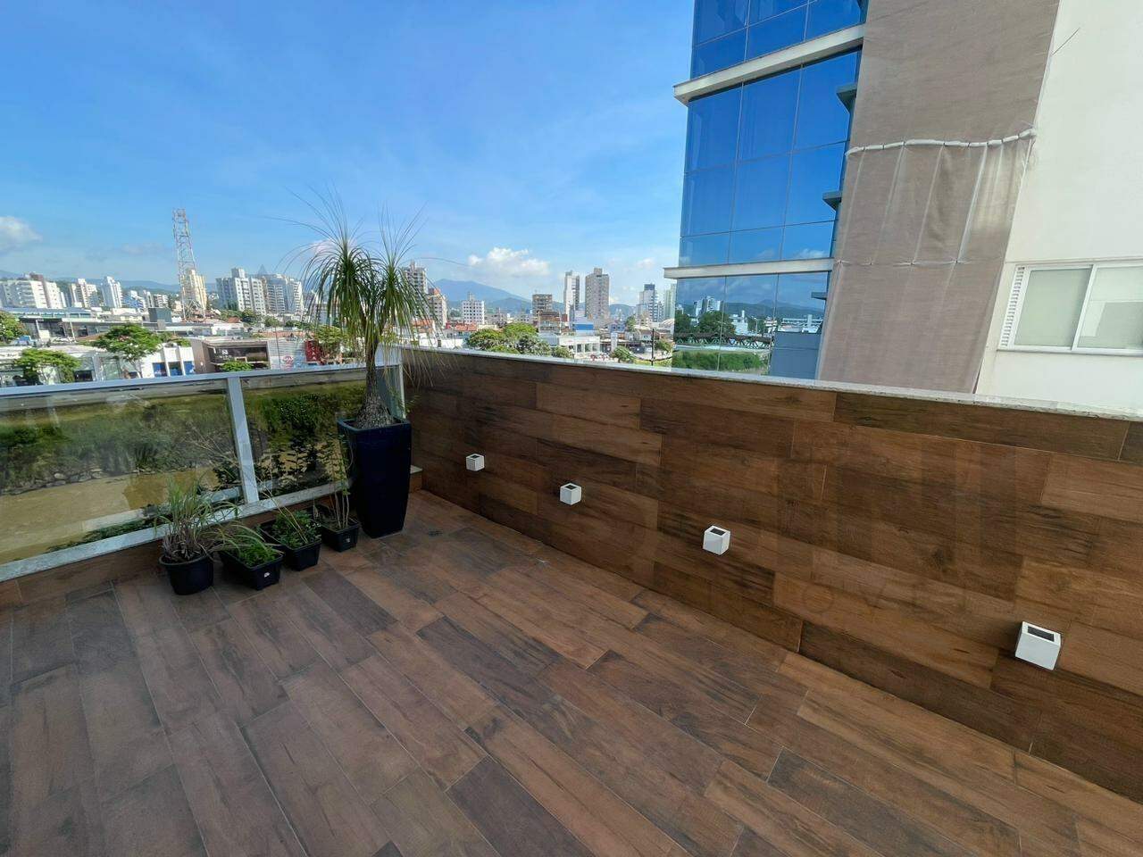Apartamento à venda no Centro II: 