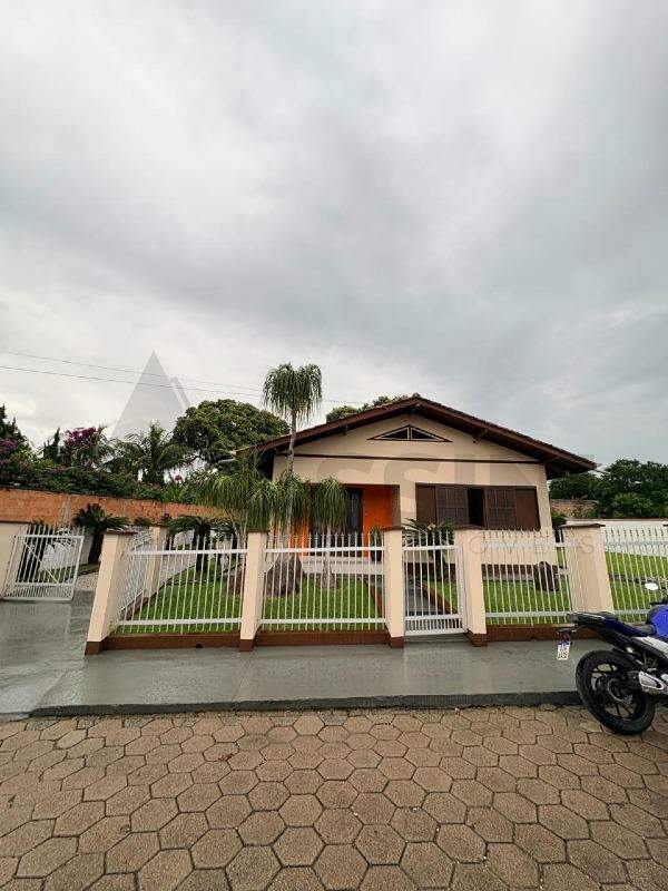 Casa à venda no Rio Branco: 