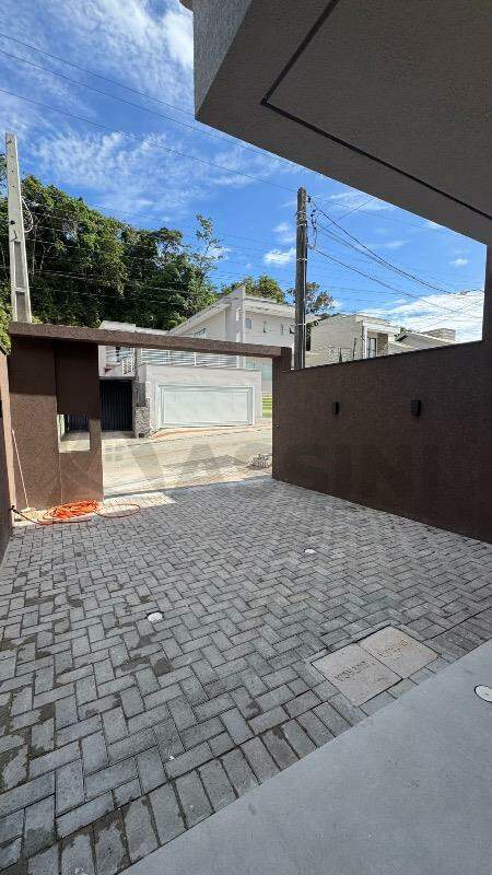 Casa à venda no Planalto: 