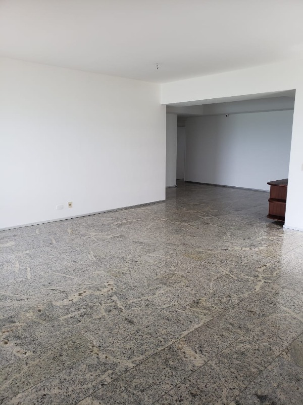 Apartamento à venda no Piedade: 