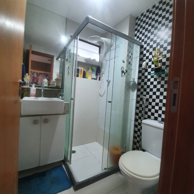 Apartamento à venda no Monteiro: 