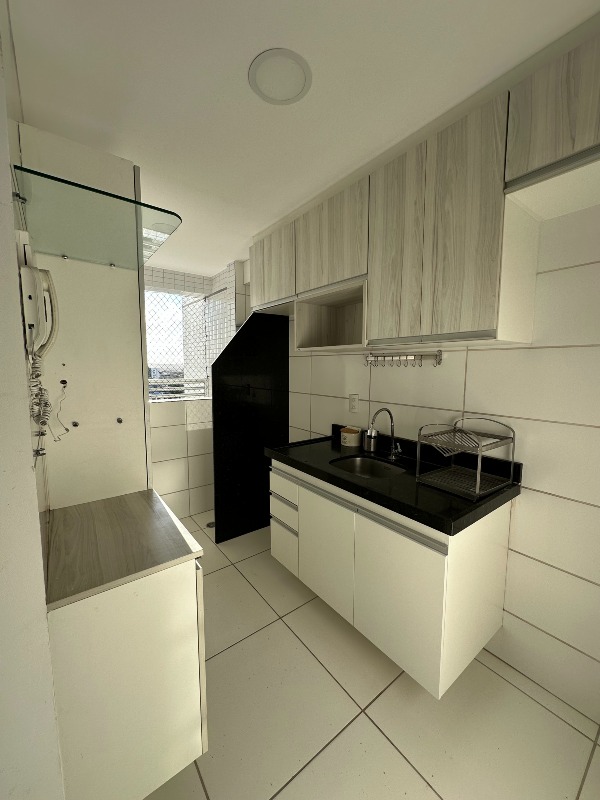 Apartamento à venda no Candeias: 