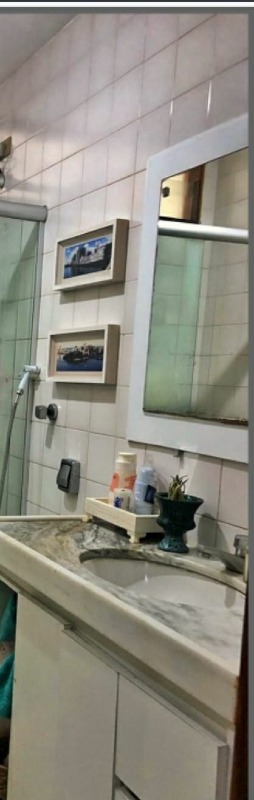 Casa à venda no Poço: 