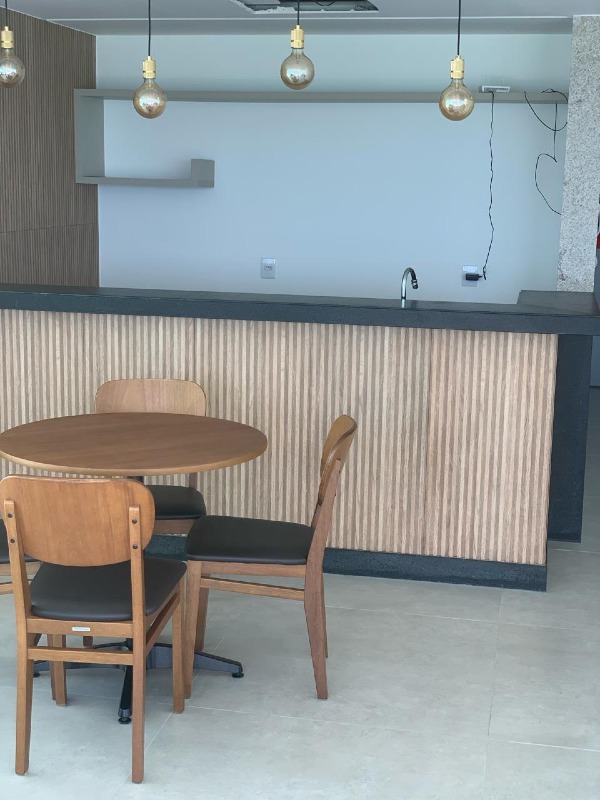 Apartamento à venda no Candeias: 