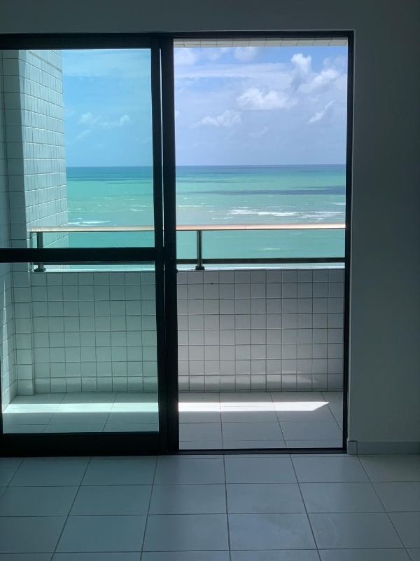 Apartamento à venda no Candeias: 