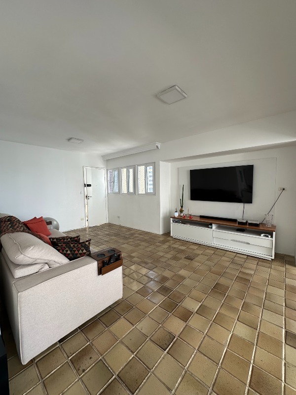 Apartamento à venda no Piedade: 