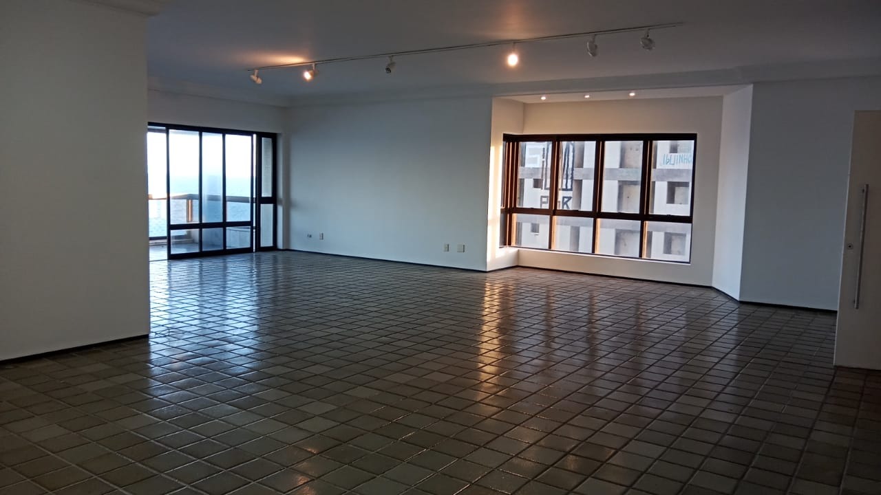 Apartamento à venda no Piedade: 